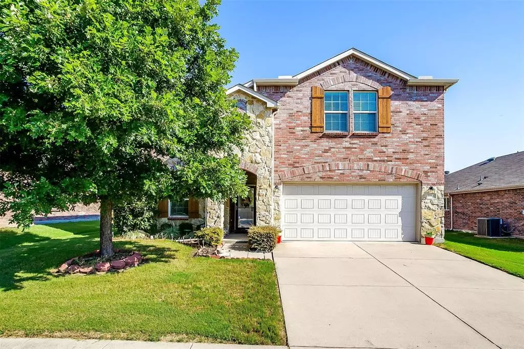 Burleson, TX 76028,1112 Foxglove Lane