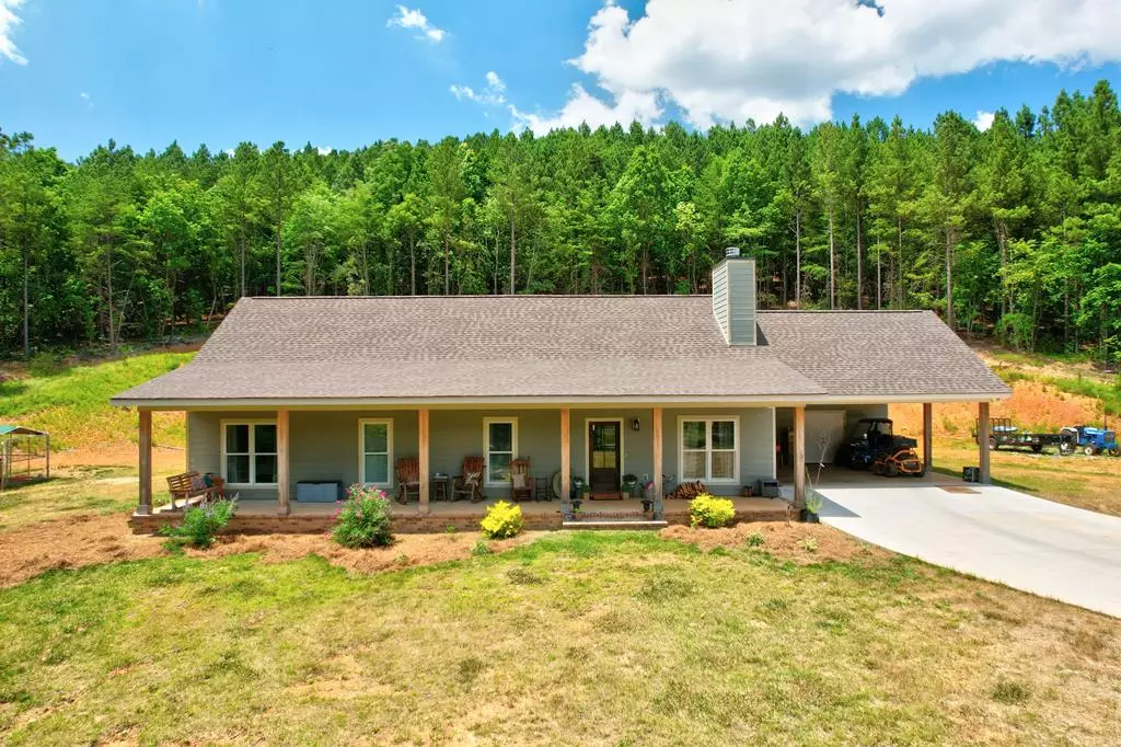 Adairsville, GA 30103,321 Rockfence Road