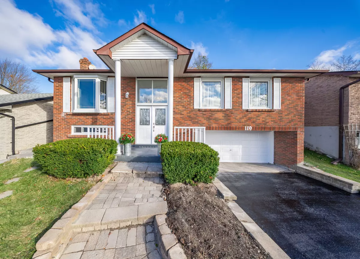 Newmarket, ON L3Y 5S3,119 Eastman CRES