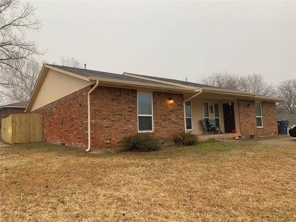 999 N 5th Street, Noble, OK 73068