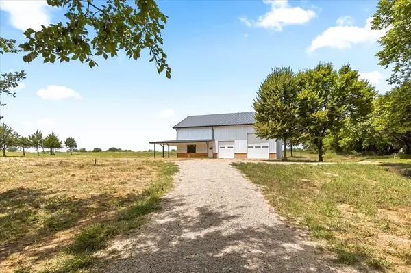 Van Alstyne, TX 75495,250 Willow Lane