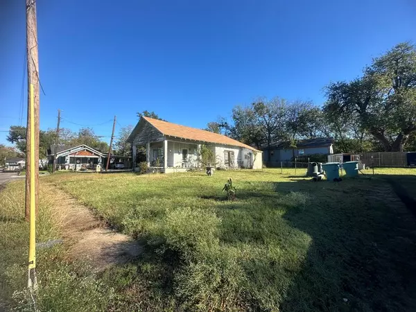 Sherman, TX 75090,303 S Vaden Street