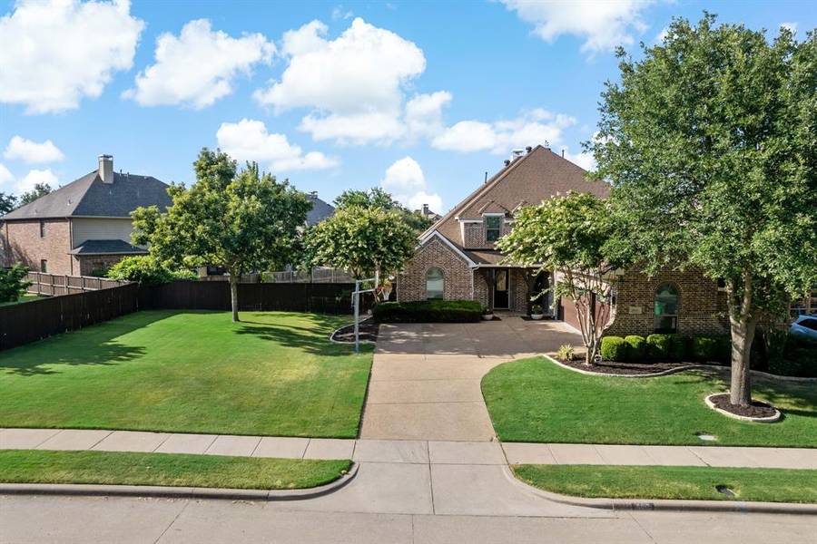 8812 Priest Meadow Court, Mckinney, TX 75071