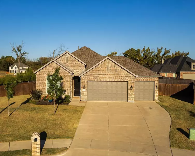 3705 Deer Point Drive, Denison, TX 75020