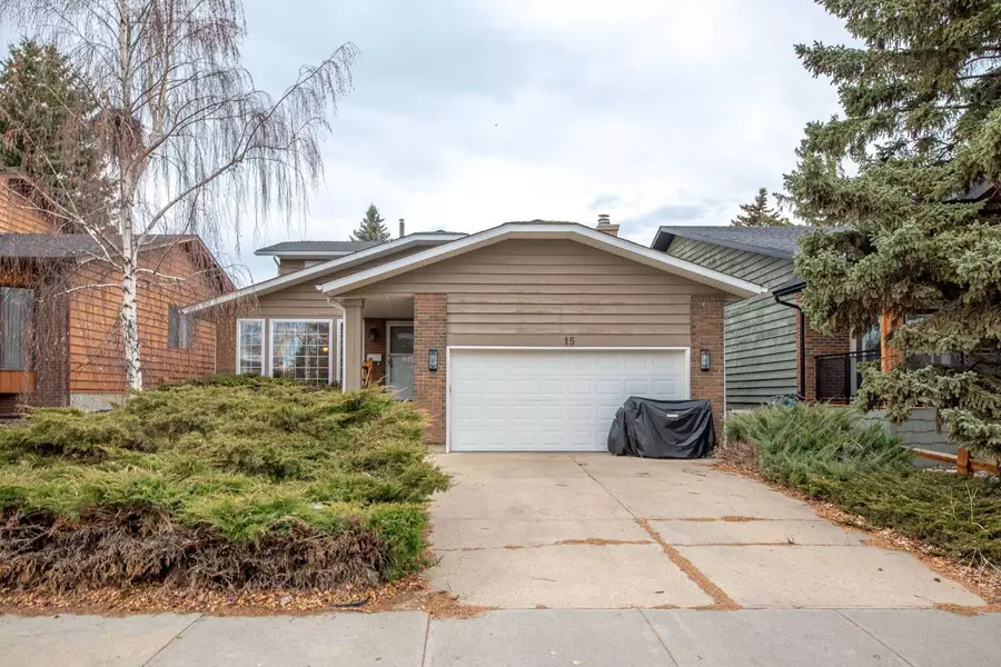 15 Deermont RD SE, Calgary, AB T2J 5T4