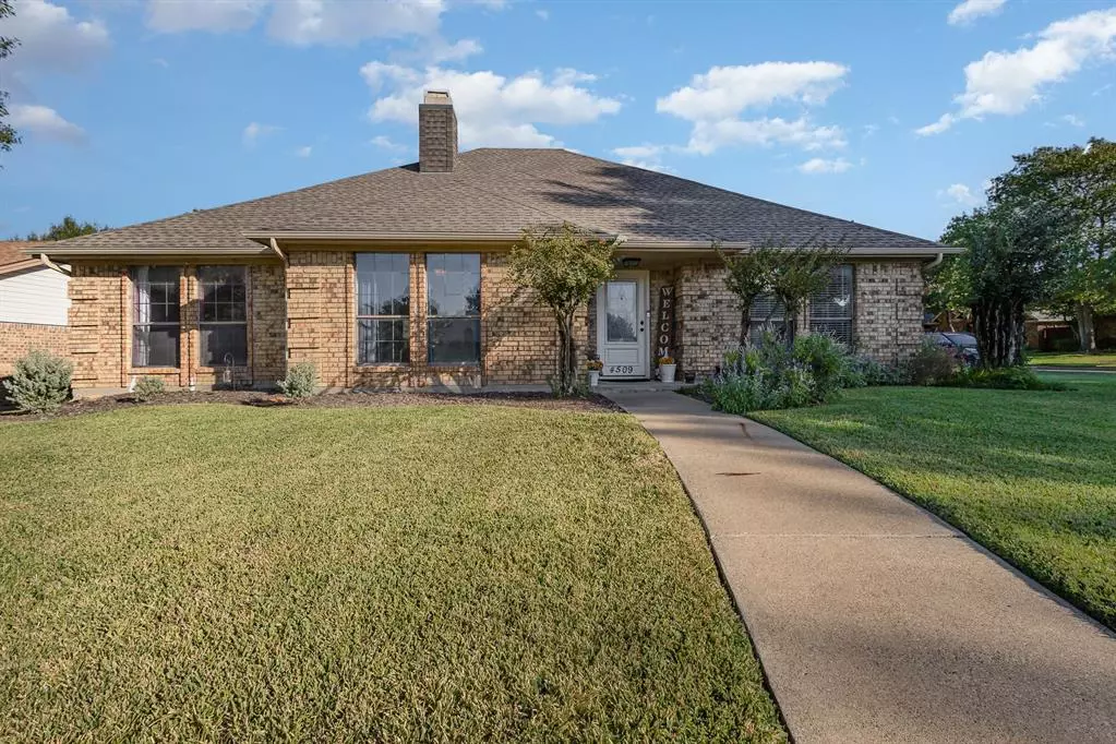 Plano, TX 75093,4509 Lone Grove Lane