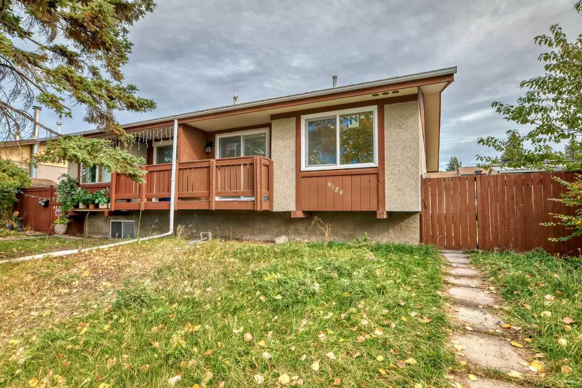 Calgary, AB T2A 3W3,6129 Maddock DR NE