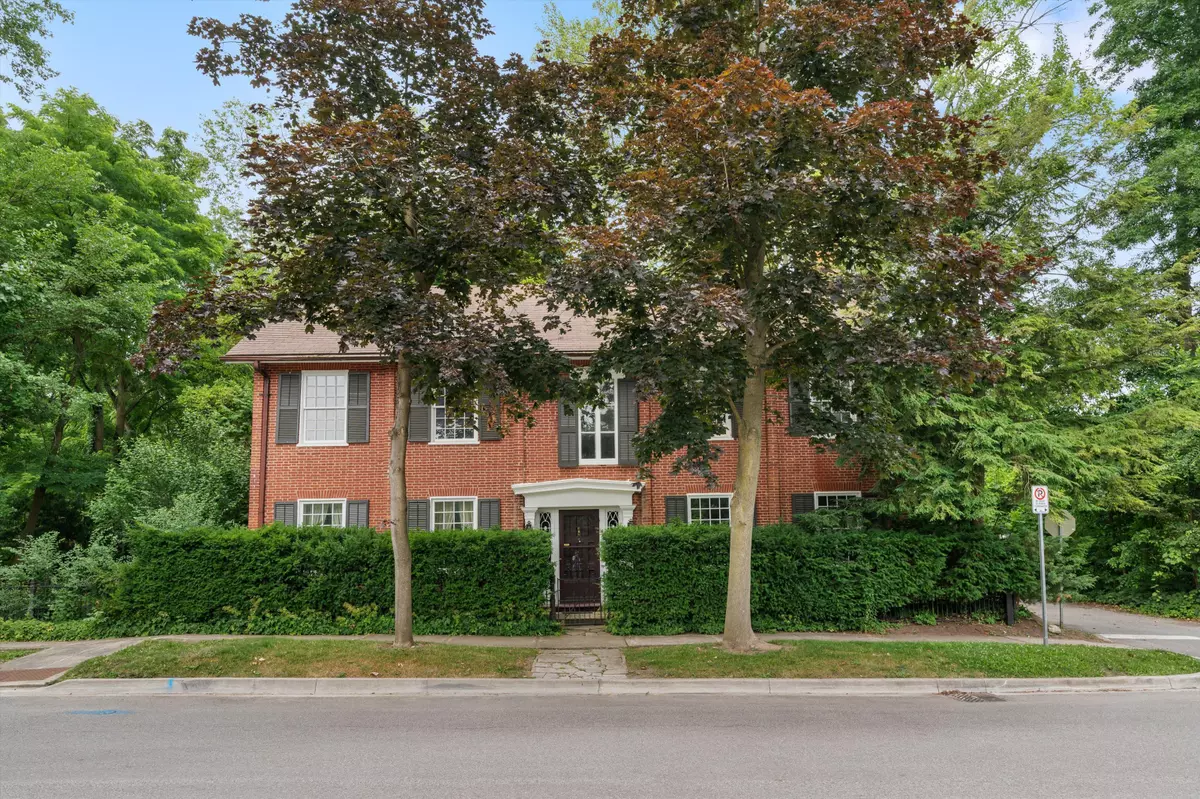 Niagara-on-the-lake, ON L0S 1J0,93 Queenston ST