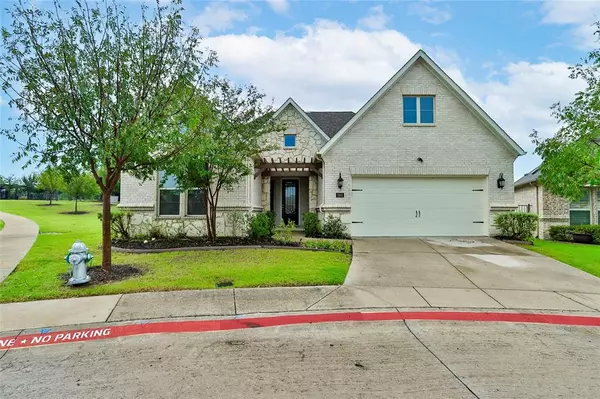 2801 Vista Azul Place, Mansfield, TX 76063