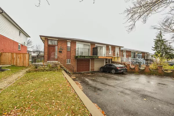 Mississauga, ON L4T 2E3,3301 Chipley CRES