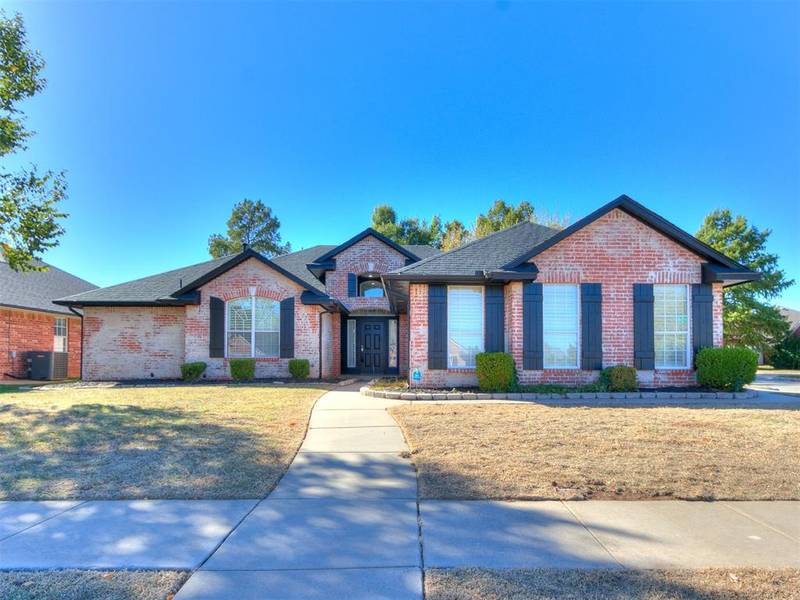 15713 Summit Parke Drive, Edmond, OK 73013