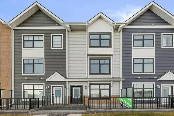 625 Mahogany RD Southeast, Calgary, AB T3M 3Y3