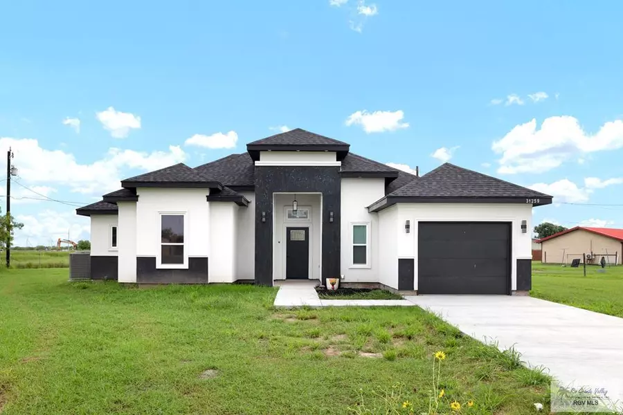 31259 LAURELES CIR, Los Fresnos, TX 78566