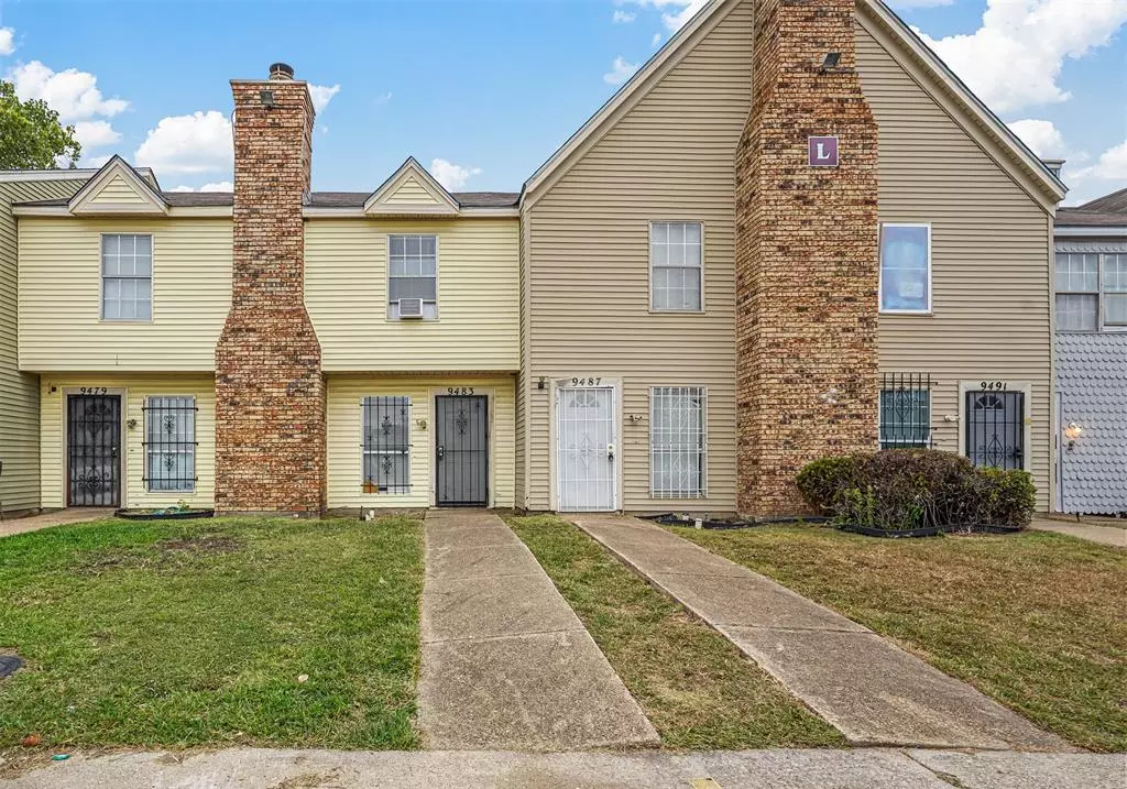 Dallas, TX 75227,9483 Olde Village Court