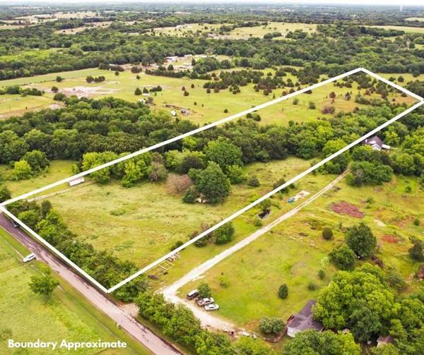 2433 CR 1121, Farmersville, TX 75442