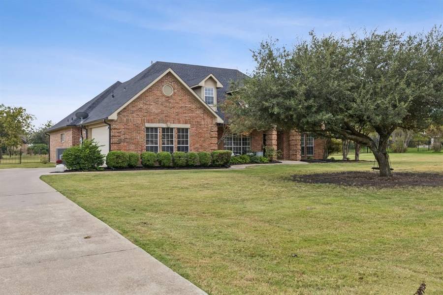 389 Equestrian Drive, Rockwall, TX 75032