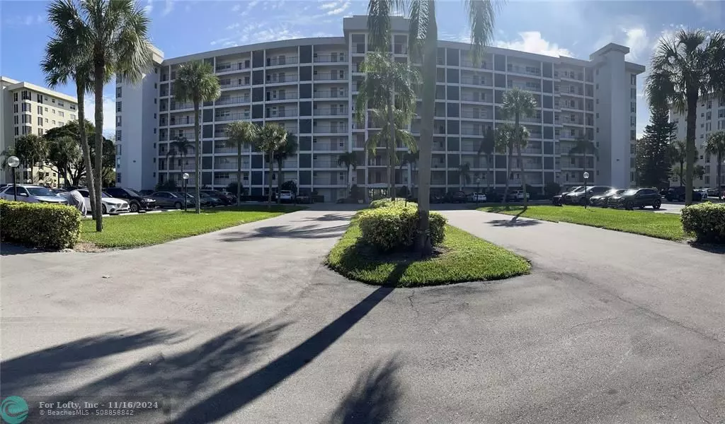 3100 N Palm Aire Dr  #307, Pompano Beach, FL 33069