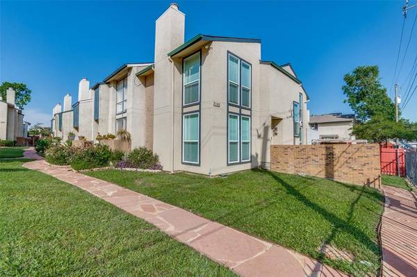 7155 Fair Oaks Avenue #22, Dallas, TX 75231