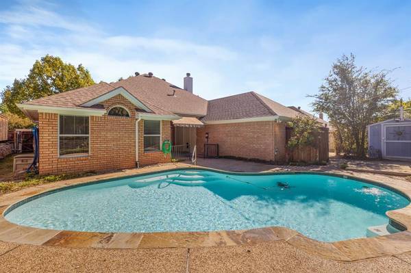 North Richland Hills, TX 76182,7333 Cottonwood Court