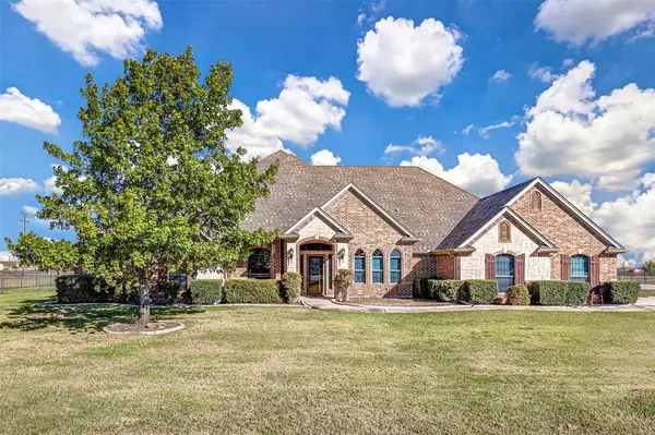 600 Lonesome Trail, Haslet, TX 76052