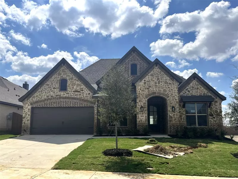 4014 Foot Hills Drive, Midlothian, TX 76065