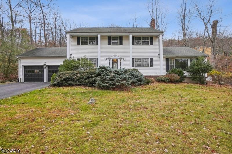 36 Rockledge Rd, Montville Twp., NJ 07045