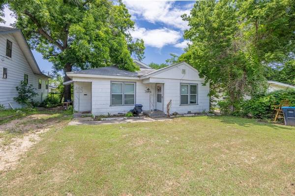 2514 Bomar Avenue,  Fort Worth,  TX 76103