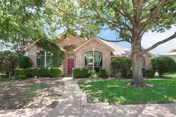 Rowlett, TX 75089,8802 Lakeport Drive