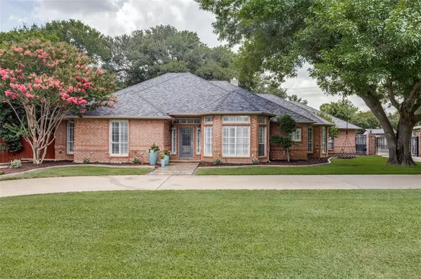 Fort Worth, TX 76179,9120 Timber Oaks Drive