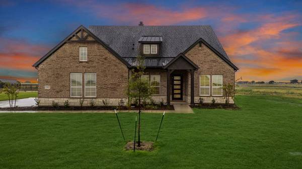 2405 Meteor Drive, Krum, TX 76249