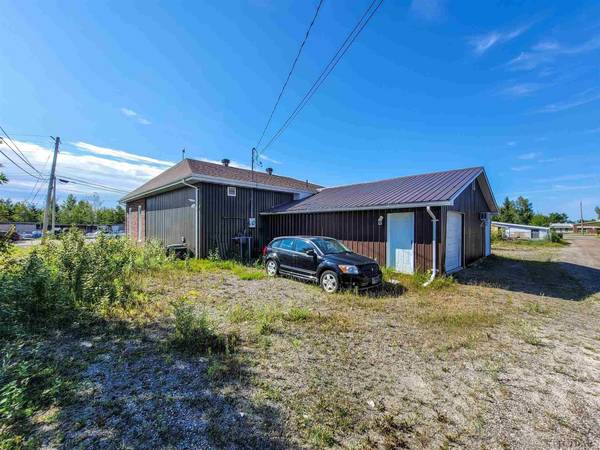 Iroquois Falls, ON P0K 1E0,236 Cambridge AVE