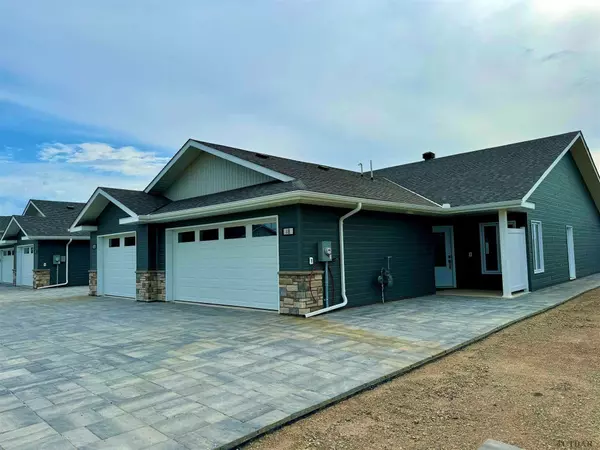 Kapuskasing, ON P5N 3J6,14 Golf ST