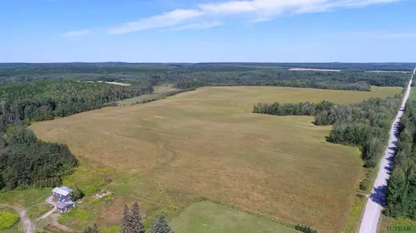 Timiskaming Remote Area, ON P0J 1E0,LT7 Cn1 Beauchamp/Henwood Boundar RD