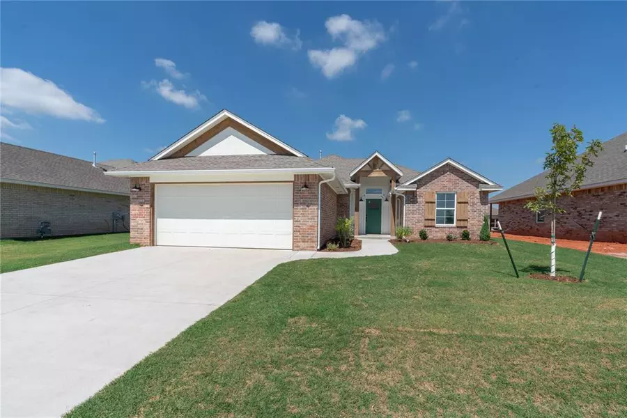 495 Hackberry Lane, Washington, OK 73093