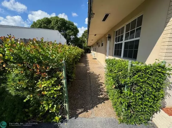 Fort Lauderdale, FL 33304,1329 NE 17th Ave  #1