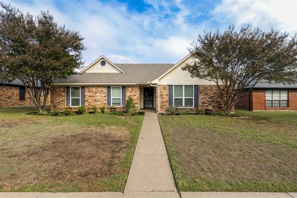 1513 Mayflower Drive, Allen, TX 75002