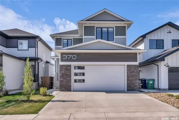 370 Chelsom MANOR, Saskatoon, SK S7V 1R2