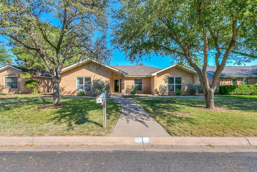 3310 Cedarhill Dr, San Angelo, TX 76904