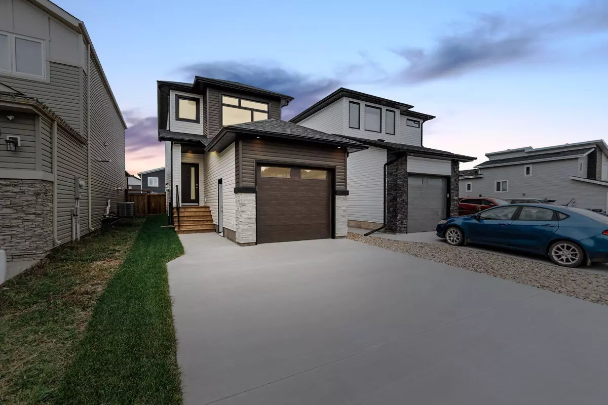 Fort Mcmurray, AB T9J 1C3,145 Athabasca CRES