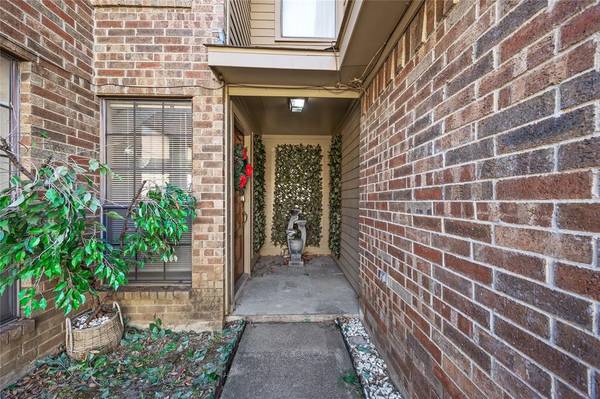 Mesquite, TX 75150,816 Via Madonna