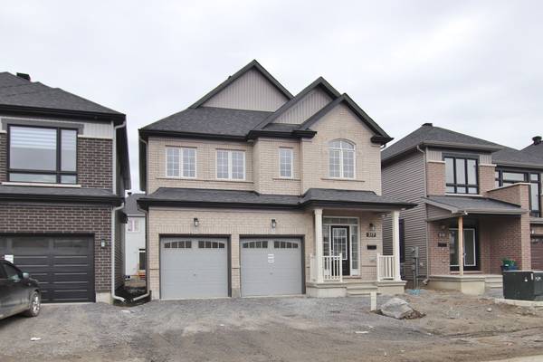 317 Finial WAY, Barrhaven, ON K2J 3V5