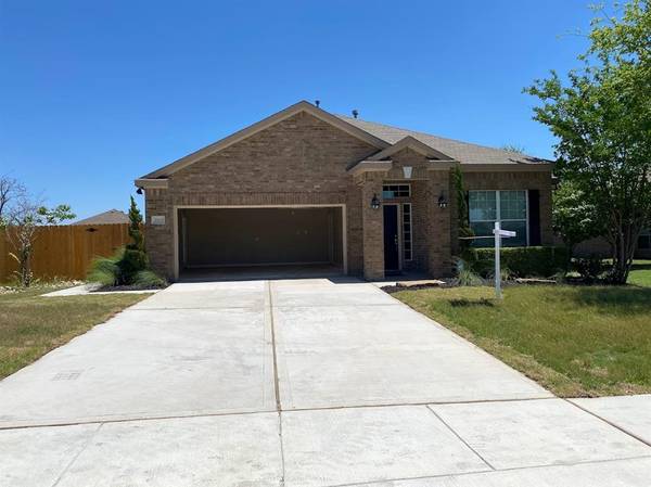 3001 SpyGlass Drive, Forney, TX 75126