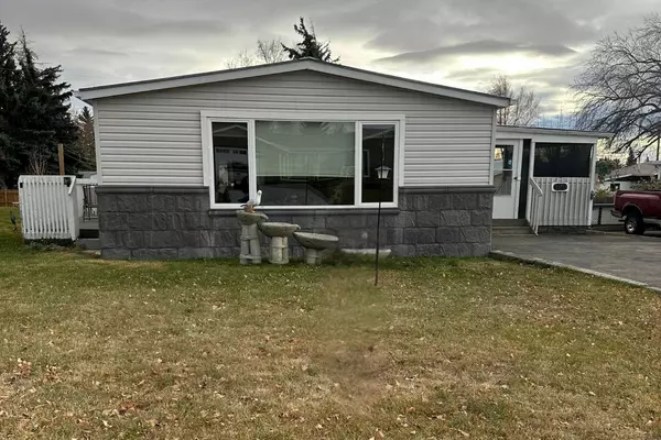 120 6 AVE NE, Milk River, AB T0K 1M0