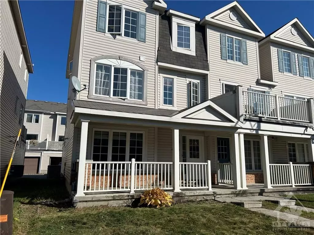 Barrhaven, ON K2J 0R9,2712 GRAND CANAL ST