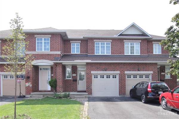 455 CLARIDGE DR, Barrhaven, ON K2J 5H7