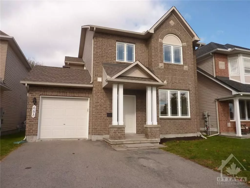 Orleans - Cumberland And Area, ON K4A 4W5,683 AQUAVIEW CRES