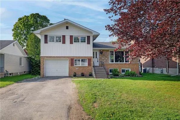 Renfrew, ON K7V 2N4,268 WADE AVE