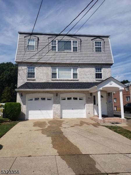 564 Cherry St, Elizabeth City, NJ 07208