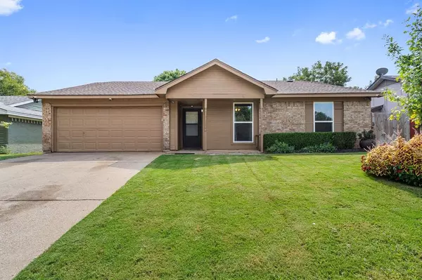 1817 Whittenburg Drive, Fort Worth, TX 76134