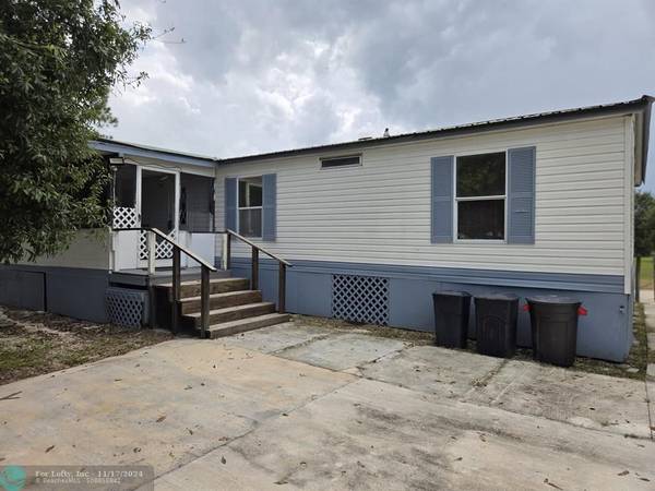 Clewiston, FL 33440,550 N Hacienda St